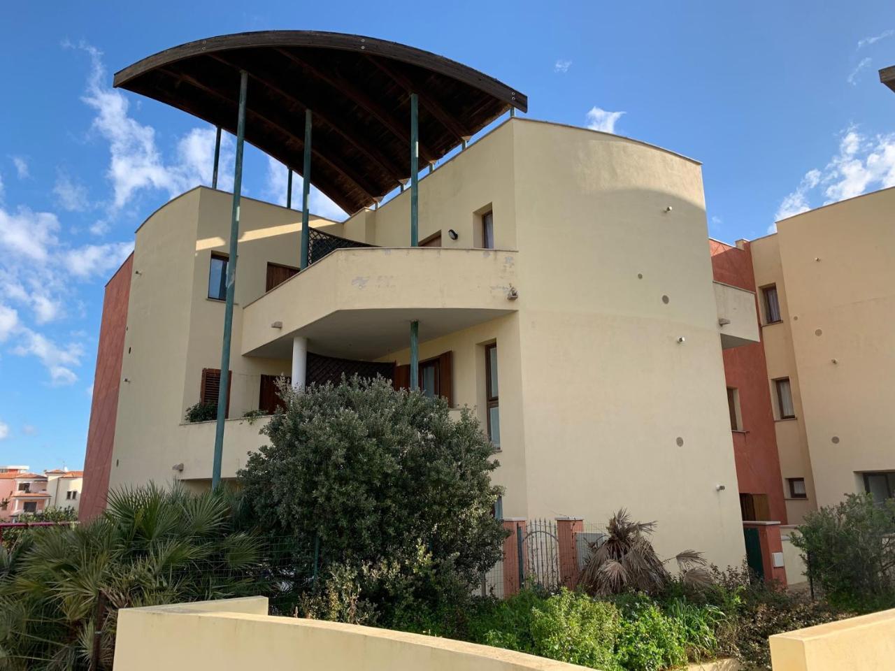 Berlino 17 Olbia Exterior photo